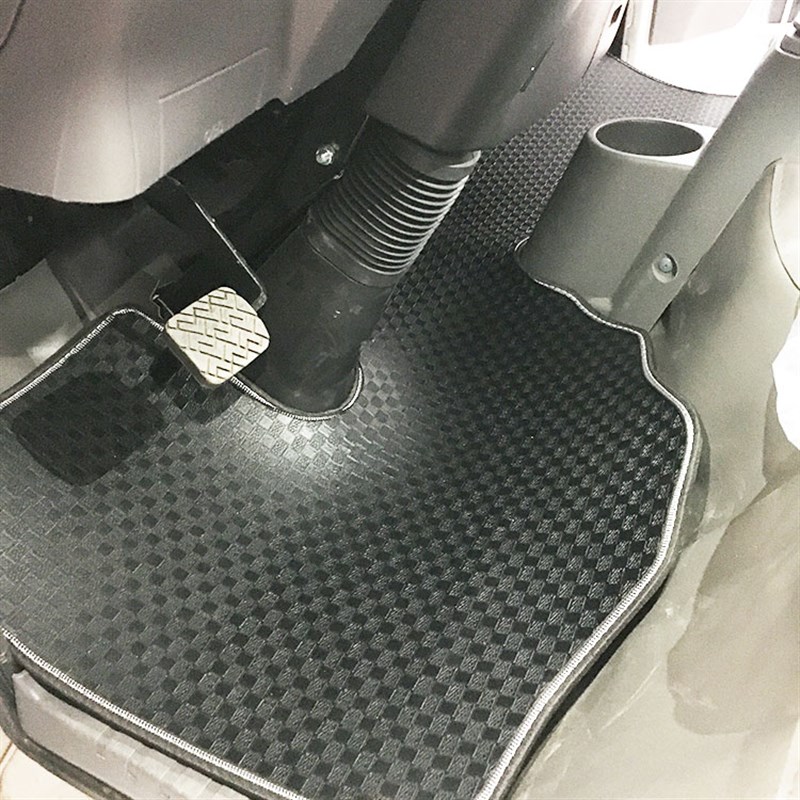 江淮运多多N1/N3/N6/N7/N8帅铃国四窄体货车脚垫