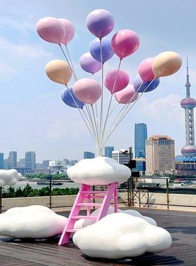 表白气球云饰品网红签到心脏装置景区文化旅游照片云梯玻璃纤维雕