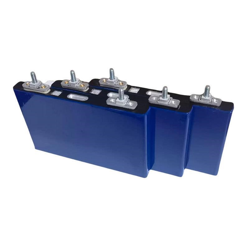 高倍率电芯12V/24V汽车启动电源应急铝壳动力锂电池小体积放电