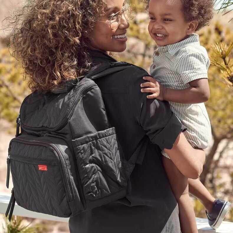 2024新款妈咪包母婴包超轻外出时尚潮妈多功能大容量揹包挎包双肩