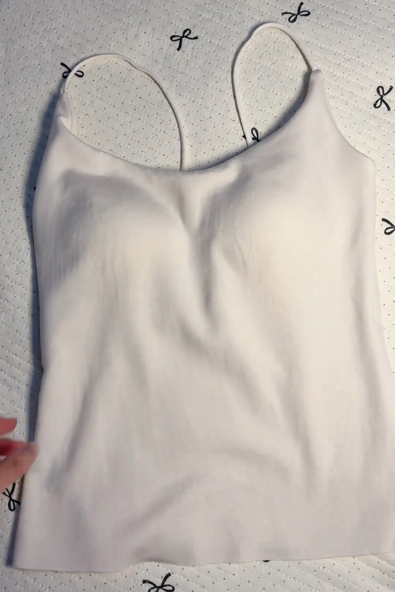 白色背心打底女士气质百搭款新款2026夏季带胸垫可外穿吊带