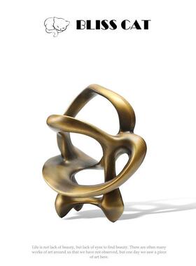 现代轻奢抽象雕塑摆件样板房客厅玄关电视柜设计师陈设书柜装饰品