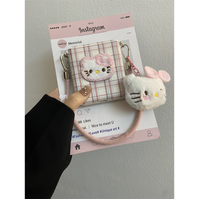 秋冬刺绣kt猫适用华为pocket2折叠屏手机壳小米mixflip硬壳三星zflip6公仔手绳OPPOFindN3Flip个性荣耀vivo女