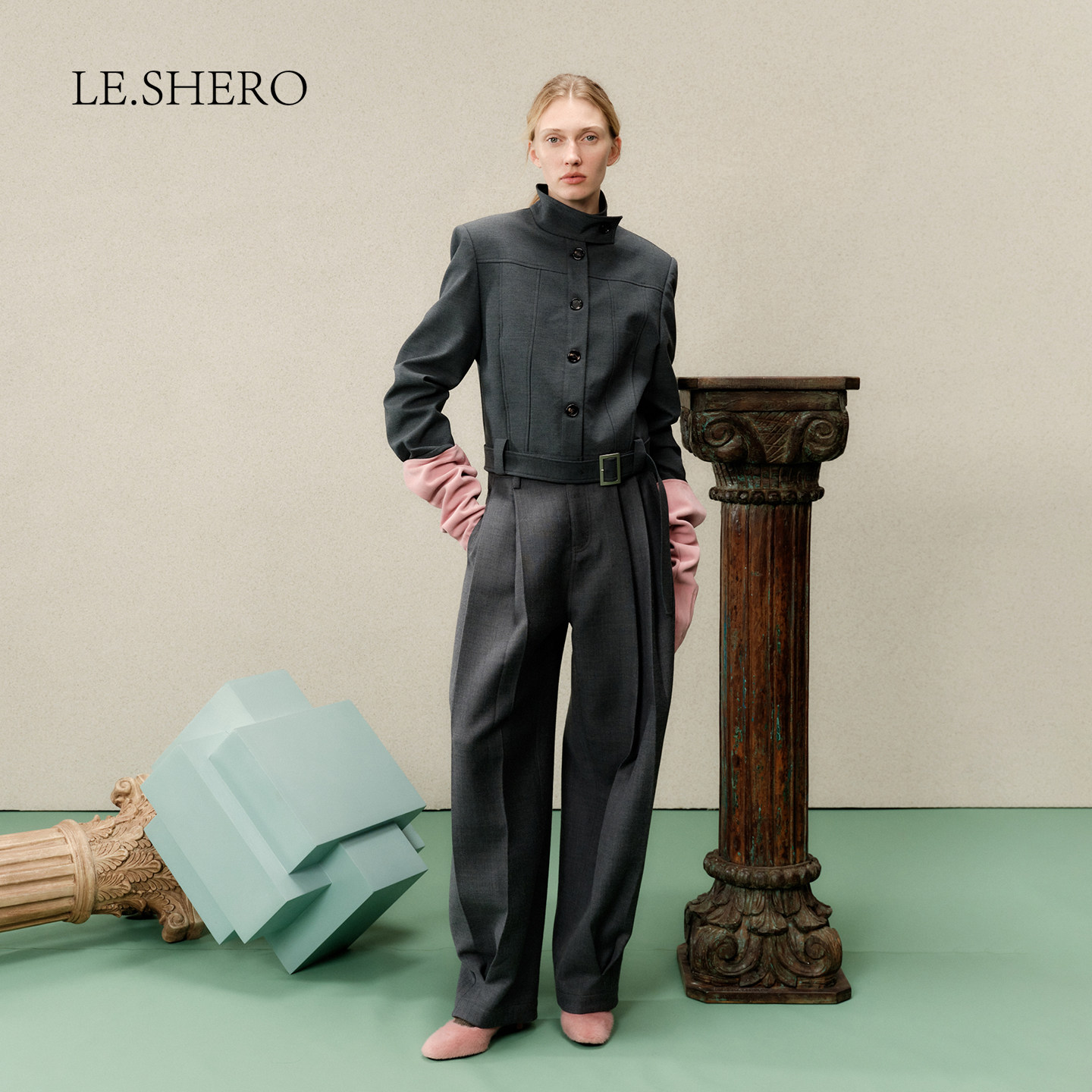 LE.SHERO【胶囊系列】【胡杏儿同款】立领腰带夹克外套长裤两件套,女装/女士精品,时尚套装,淘宝优惠券,粉丝福利购,淘宝优惠卷