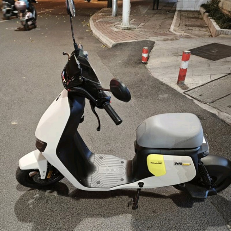 九号F90电动车脚垫F60九号F90m可爱皮革脚踏垫F35TDT05T6Z TDT054