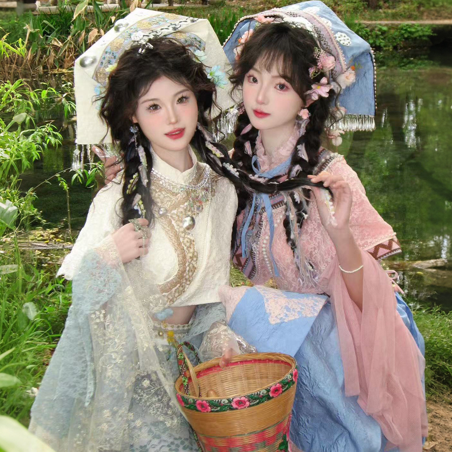壮族民族服装新款民族少女大理丽江西双版纳旅拍苗疆三月三衣服
