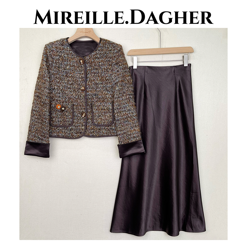 米莱黛格2025新款圆领小香外套+鱼尾半身裙两件套套装29211