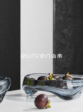 简约现代创意三足玻璃果盘摆件样板房间售楼处软装饰品几何摆设