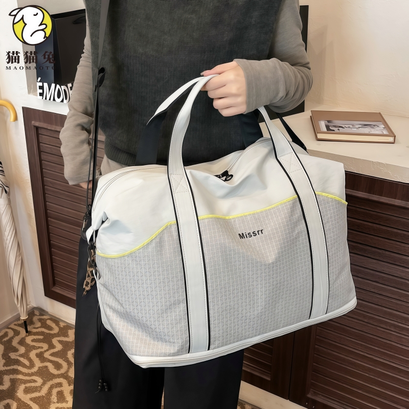 女士高级感健身包大容量旅行包