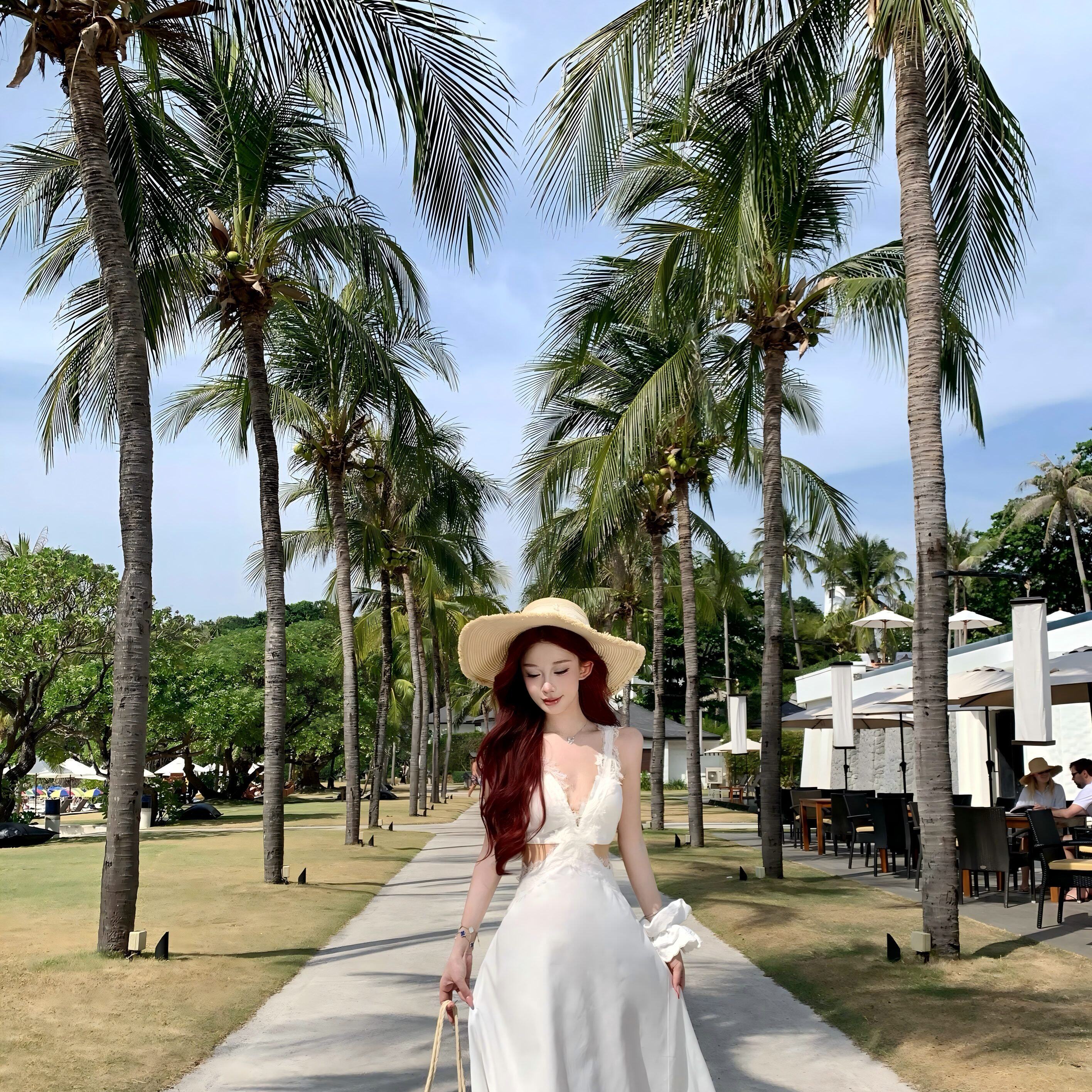 2026夏季新款气质时髦镂空水溶拼接蕾丝亚麻长款连衣裙女