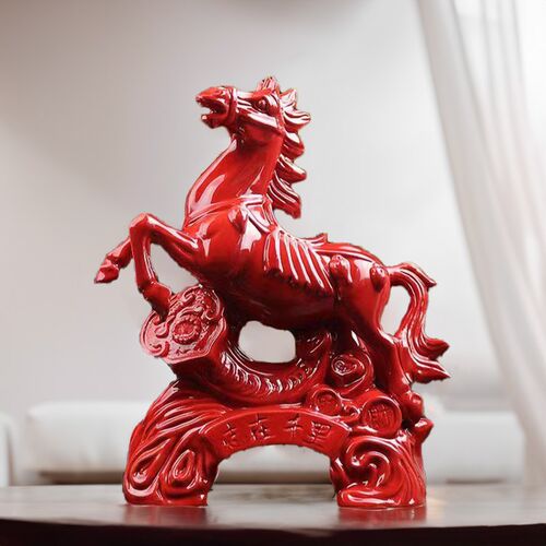 红色马摆件枣红色陶瓷小马工艺品马到成功礼品礼物乔迁新房装饰品