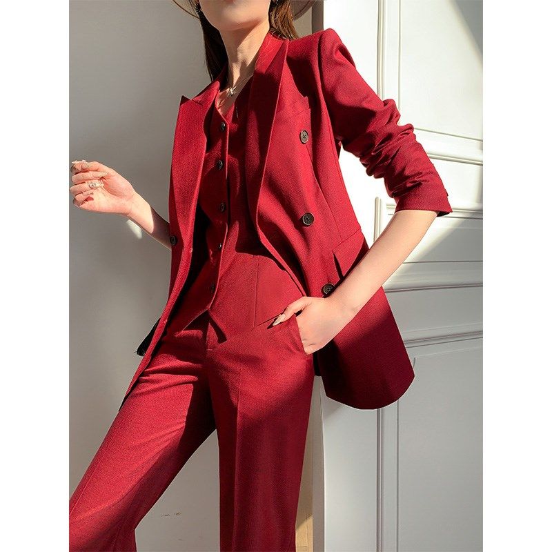红色西装套装女高级感春季2025新款双排扣西服马甲三件套职业正装