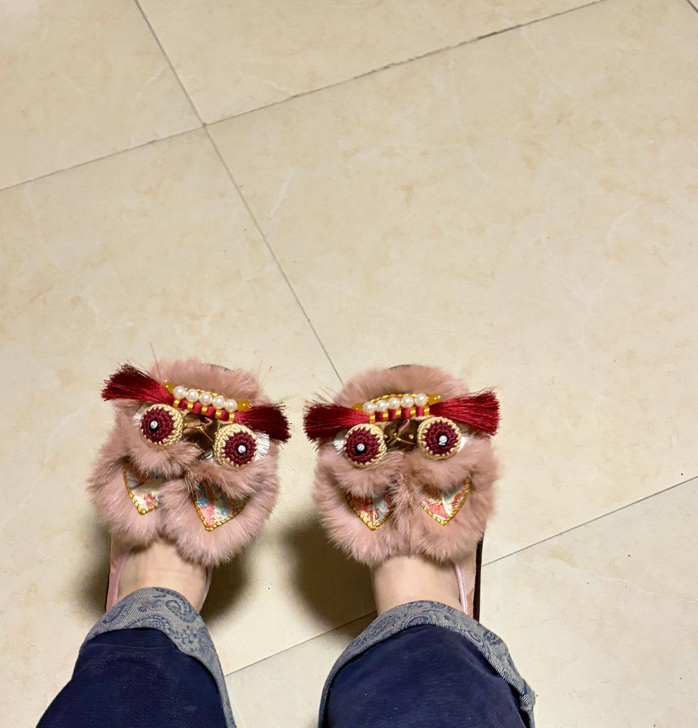 粉色毛绒虎头汉服鞋真毛手工鞋布鞋女平底软汉服新中式重工非遗鞋,女鞋,传统布鞋,淘宝优惠券,粉丝福利购,淘宝优惠卷