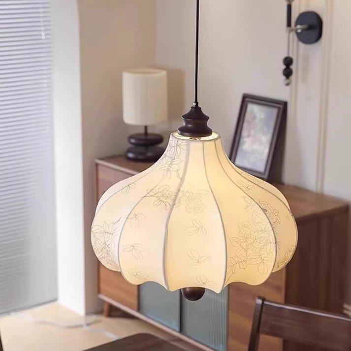 花纹复古风法式卧室布艺吊灯中古餐厅吧台实木衣帽间栗子侘寂灯具