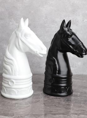 简约现代树脂黑白马头雕塑摆件样板房售楼部客厅电视柜家居装饰品
