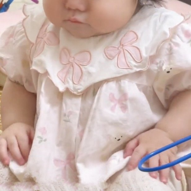 软萌蝴蝶结短袖包屁衣夏季新款女宝宝花边娃娃领2025哈衣