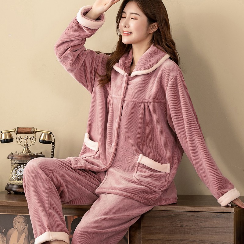 加厚法兰绒加肥加大码中老年妈妈珊瑚绒睡衣家居服200斤秋冬女