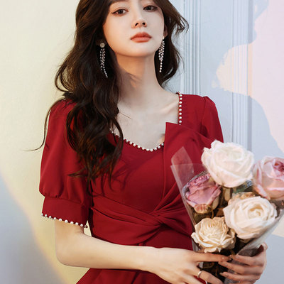礼服裙女宴会气质名媛方领设计回门便装结婚订婚礼服酒红色连衣裙