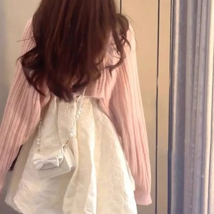 小众法式温柔风仙女连衣裙夏季2024新款甜美气质初恋公主吊带短裙