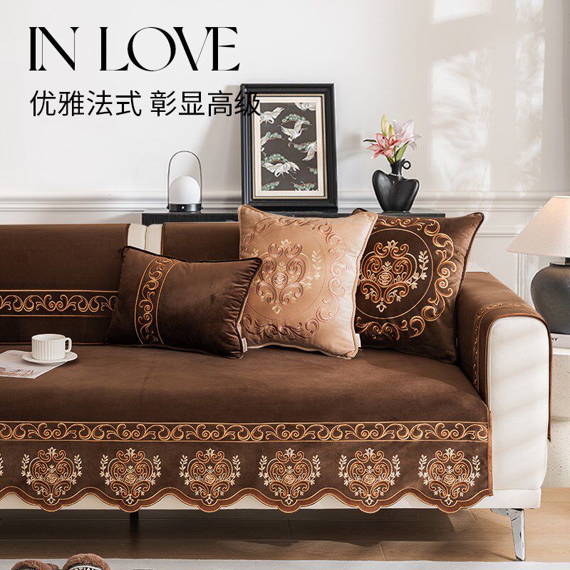 欧式抱枕龙年靠枕沙发客厅美式新年喜庆靠背靠垫可拆洗轻奢高级感