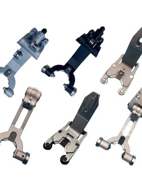 刀库刀夹刀爪刀架夹臂式BT30/BT40刀夹钻攻机加工中心配件刀套