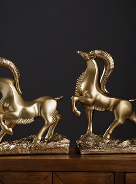 北欧创意领头羊摆件办公室家居客厅酒柜玄关柜装饰品三羊开泰摆设