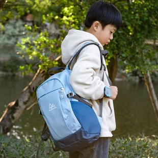 小学生超轻补习背包户外春游研学双肩包男孩外出旅游儿童轻便书包