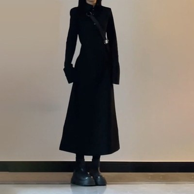 赫本风黑色长袖连衣裙子女早秋季2024新K款茶歇法式W气质高级感长