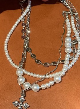 高级百搭~一条多层珍珠链条十字架吊坠项链秋冬小众设计感毛衣链