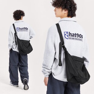 日系斜挎包男单肩背包工装大容量运动邮差包包男士通勤挎包男包潮