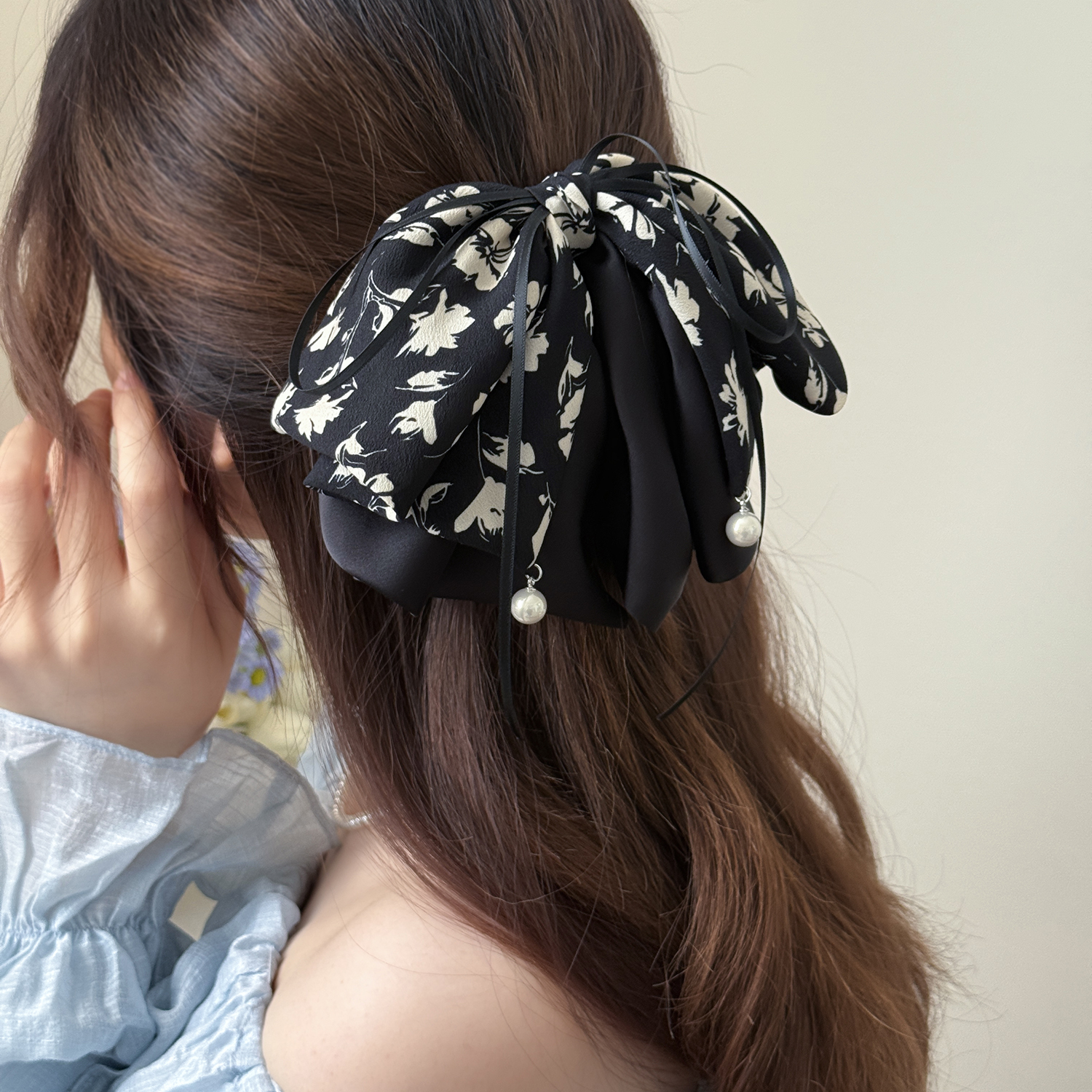 飘逸丝带缎面印花蝴蝶结马尾夹