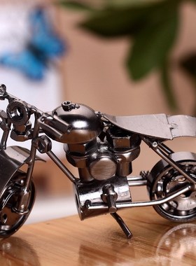 铁艺摩托车模型摆件怀旧金属质感创意情侣节日男朋友礼物毕业送礼