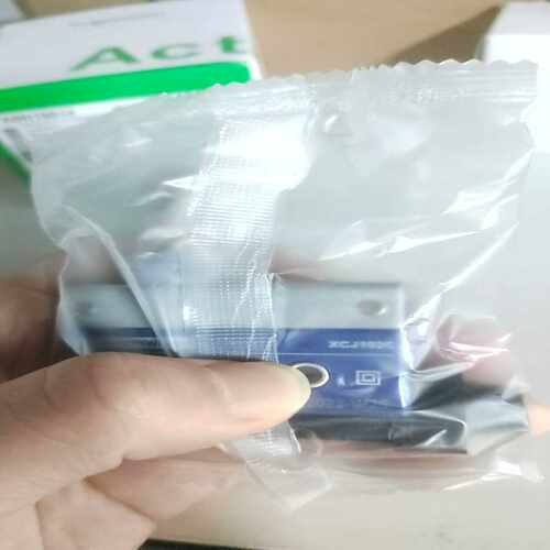 询价~XCJ102C限位开关