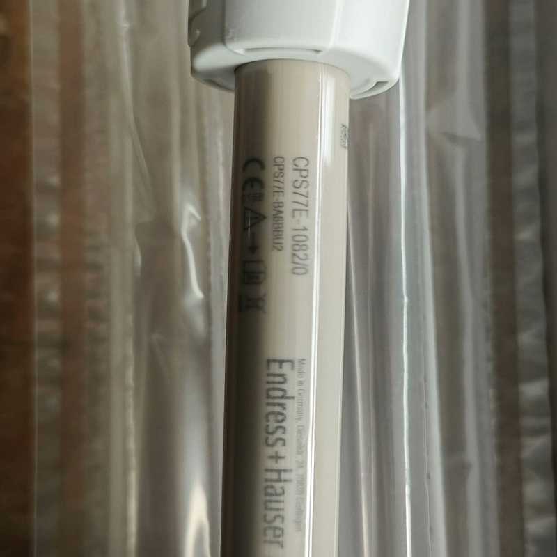 E+H 数字式ISFET塑料pH电极 CPS77E-BA6B（基数电子）