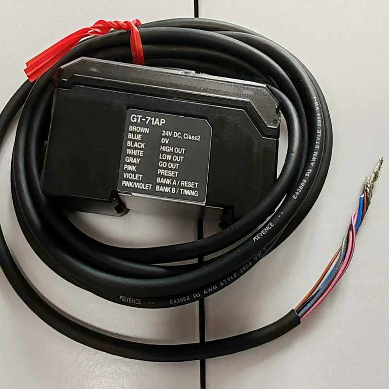 基恩士传感器GT-71AP 成色充新  功能包好  年份新{议价}