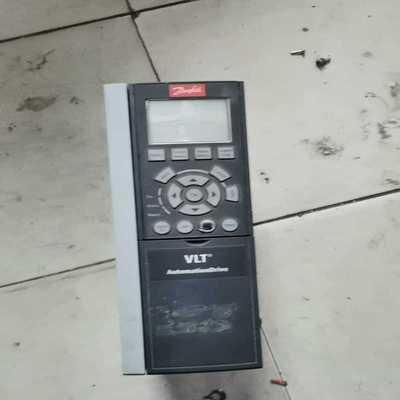 丹佛斯变频器FC-301P4K0T4E20H2X，4KW，测（崽载电子）