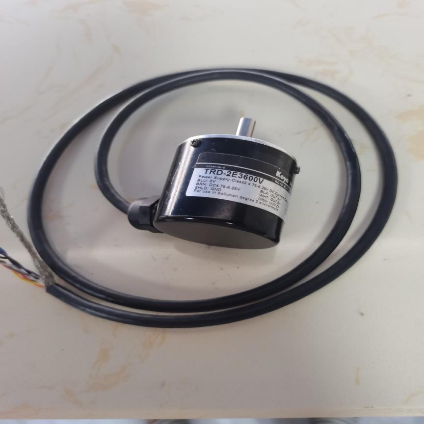 TRD-2E3600V光洋旋转3600脉冲编码器实拍二手拆机件功能正常