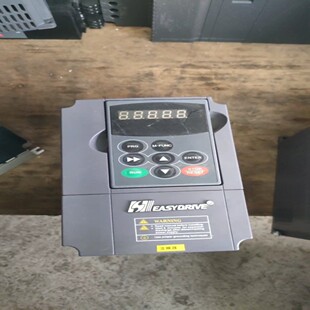 议价 易驱M200 4KW变频器两台成色自定义一台面板有问题