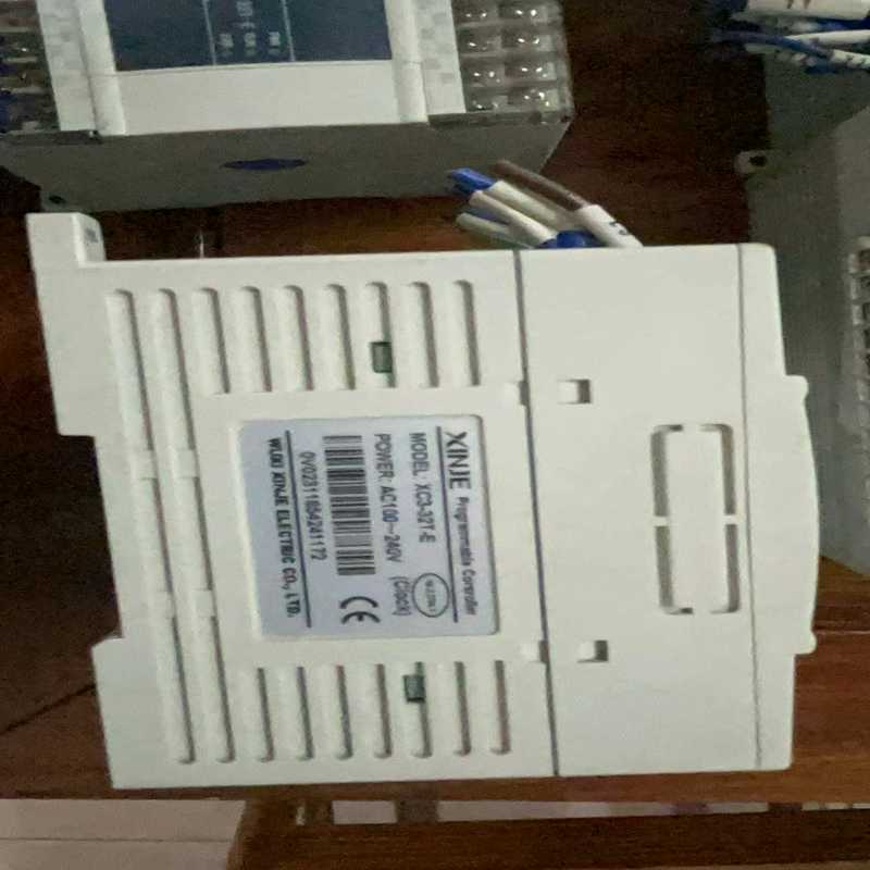 回货信捷XC2-32T-E成色九成左右功【卡奥电子】