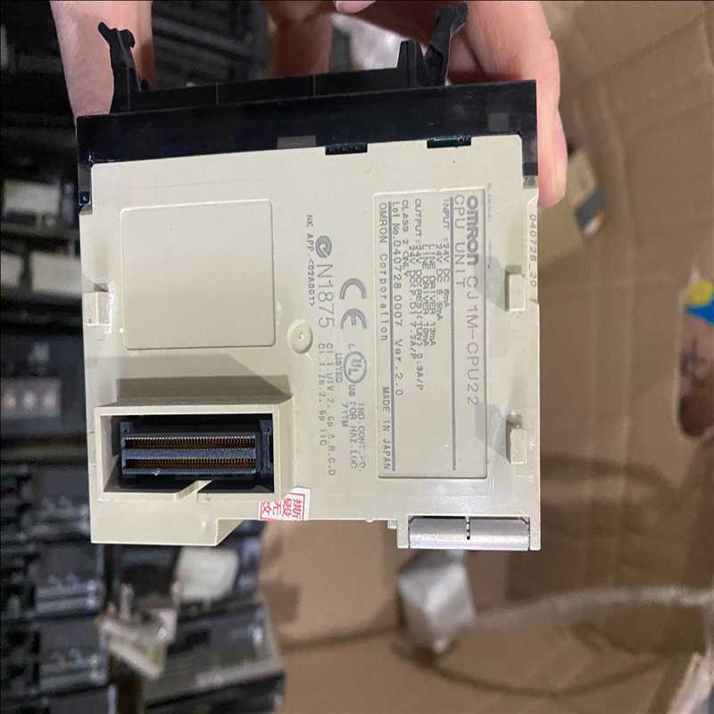 欧姆龙模块CJ1W-CPU22    200功能包好(崽载电子)