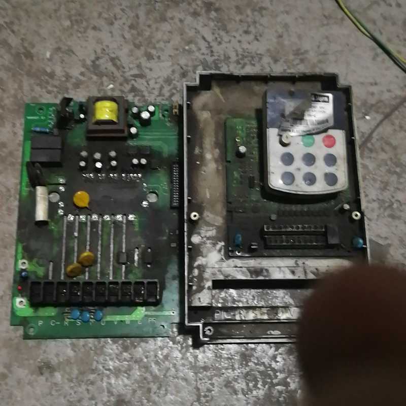 议价三品变频器SANVC-7.5kW全套板子便宜处理主板肯定好的