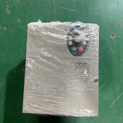 ATV31HU55N4A施耐德5.5kw变频器，拆机功能包好