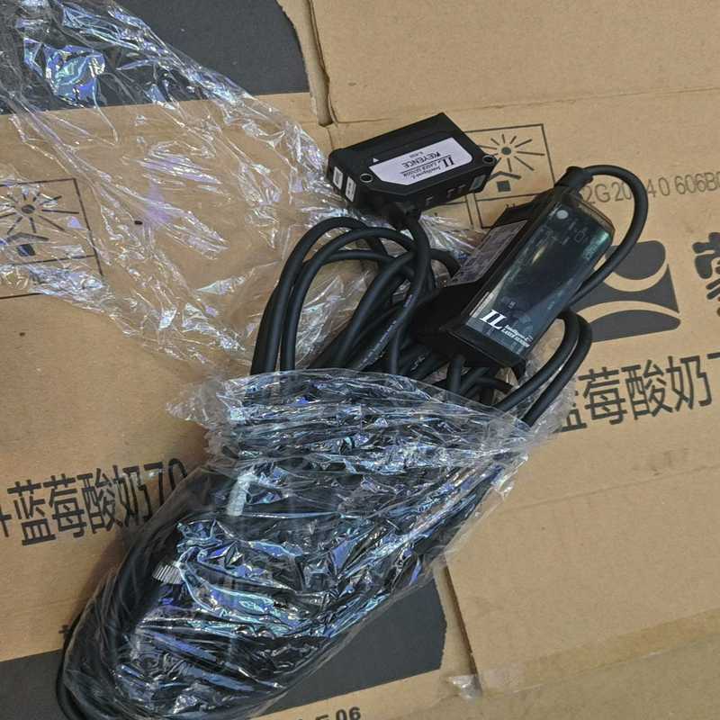 基恩士IL-1000IL-030位移传感器放大器带线成询价