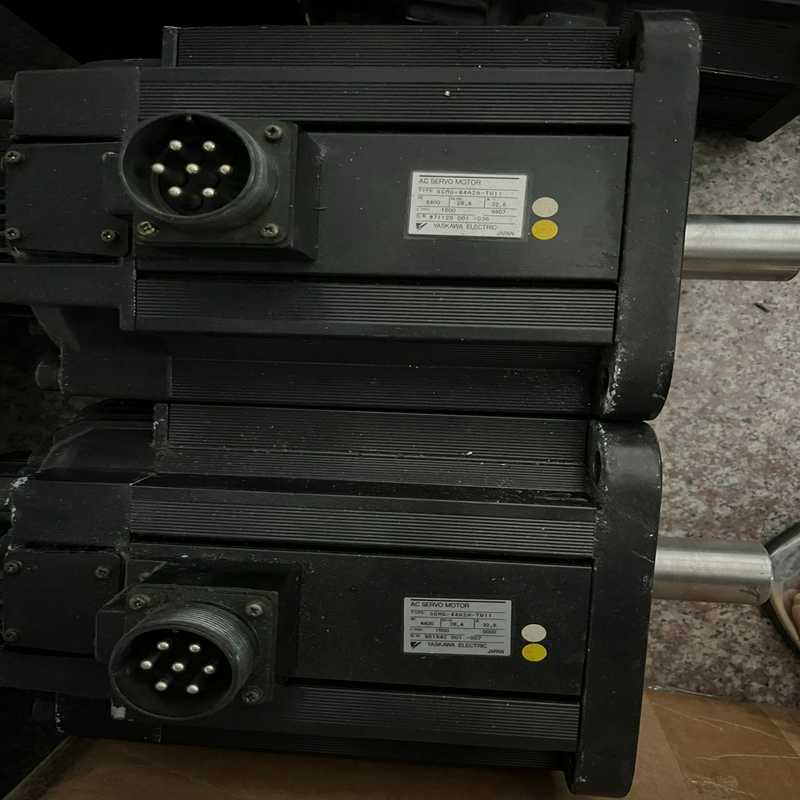 SGMG-44A2A-TW11。安川2手电机电机。询价包邮--议价商品