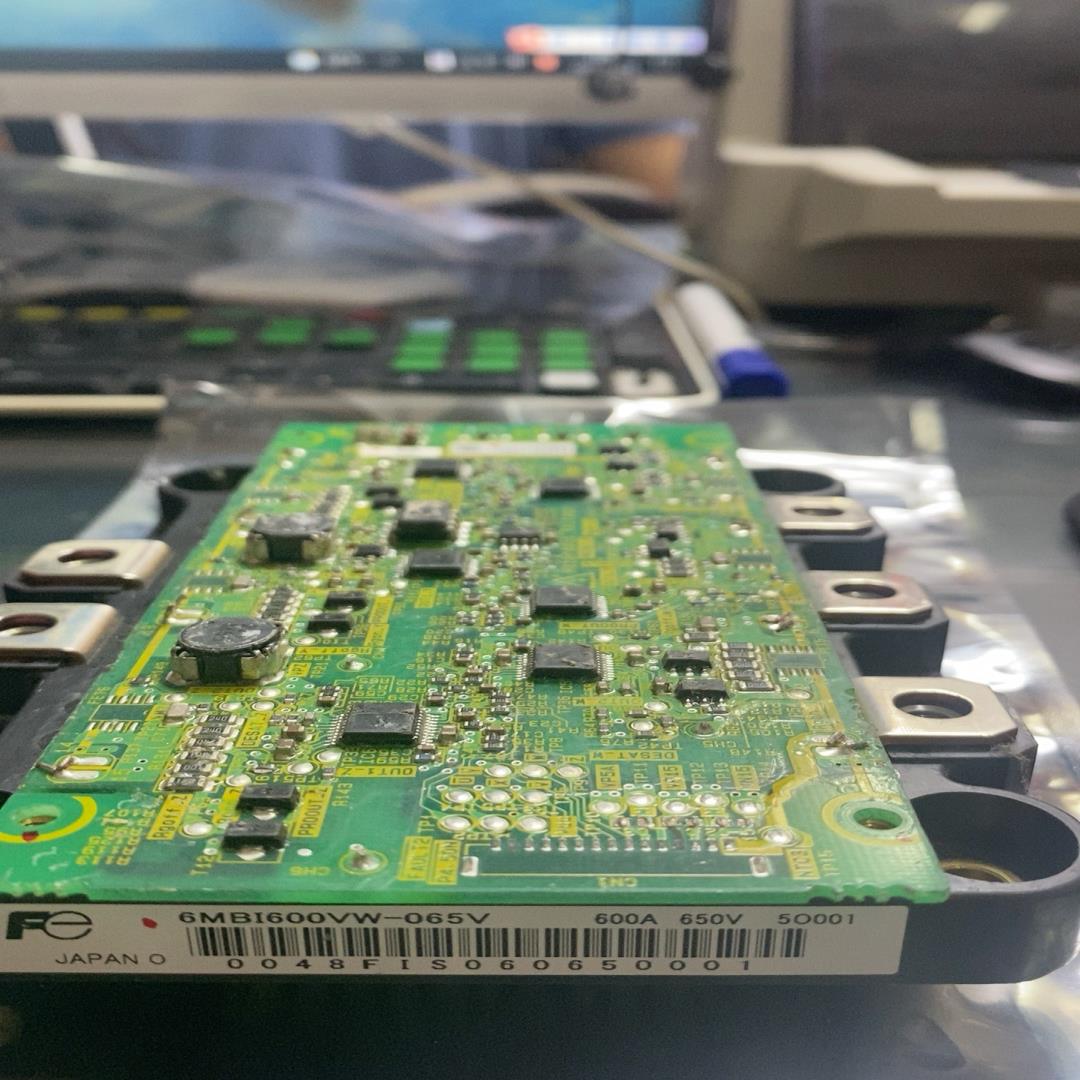 6mbi600vw-065v（崽载电子）
