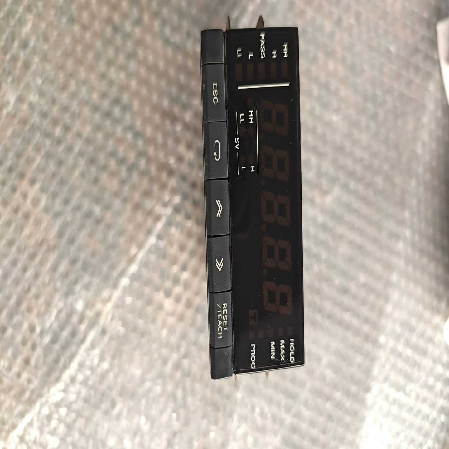 询价~K3N R-NB2A 数字仪表实物图功