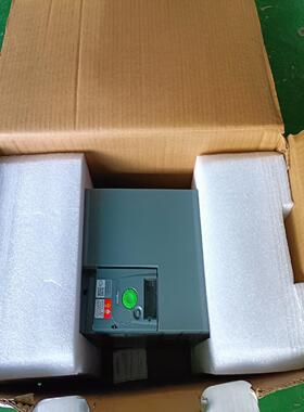 全新施耐德变频器ATV310HD22N4AF现货带包装22k