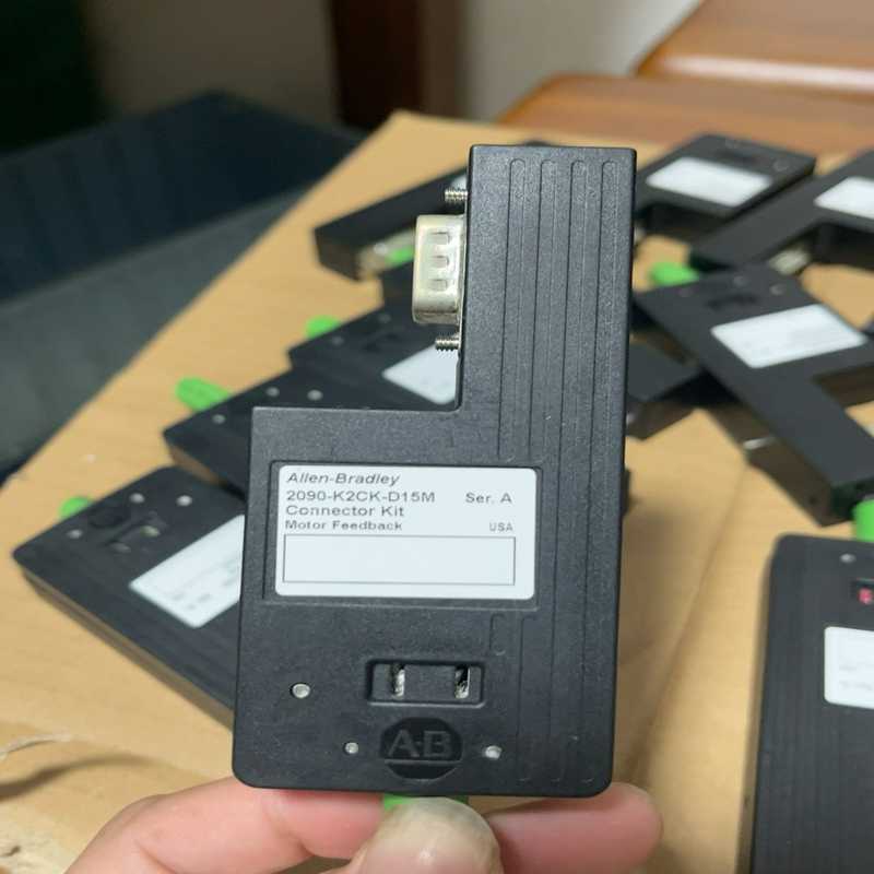 议~议价产品:ab 驱动器接头2090-k2ck-d15m