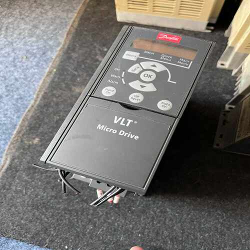 议~丹佛斯变频器FC-051系列1.5KW 380V 132F0