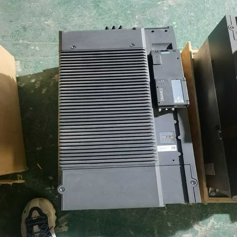 (询价)6SL3220-1YD46-0CB0未使用过变频器